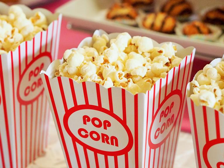 birds eating popcorn danger